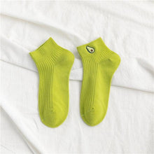 将图片加载到图库查看器，New Cartoon Female Breathable Cotton Socks Cute Bear Lovely Animal Pattern Girl Sock Novelty Combed of Pure Cotton Crew Socks For Men And Women
