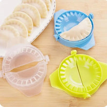 将图片加载到图库查看器，New Dumpling Mould Plastic Cutter Dumpling Maker Form Wrapper Presser Molds Cooking Pastry Cutter kitchen accessories
