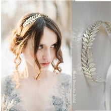 Load image into Gallery viewer, New Fashion Bride beautiful simple generous metal Leaves leaf crown hair band headband Women girls hair Accessories Headdress For Weddings
