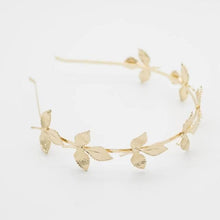 Load image into Gallery viewer, New Fashion Bride beautiful simple generous metal Leaves leaf crown hair band headband Women girls hair Accessories Headdress For Weddings
