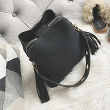 将图片加载到图库查看器，New Fashionable Scrub Women Bucket Bag Vintage Tassel Messenger Bag High Quality Shoulder Bag Simple Crossbody Bag For Females
