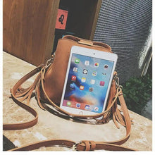 将图片加载到图库查看器，New Fashionable Scrub Women Bucket Bag Vintage Tassel Messenger Bag High Quality Shoulder Bag Simple Crossbody Bag For Females
