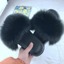 将图片加载到图库查看器，New Luxury Fluffy Slippers Indoor Warm Furry Fur Flip Flops Women Amazing Plush Slides Shoes Warm Comfortable Fuzzy Furry Slippers Indoor Cozy Memory Foam Anti-Slip Flip Flops
