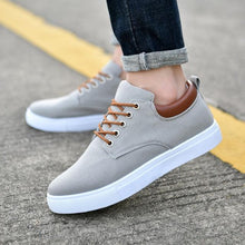 Load image into Gallery viewer, New Mens Canvas Shoes Spring Summer Casual Canvas Shoes Flats Men Shoes Driving Business Shoes Breathable Canvas Shoes Fashion Casual Shoes Fashion Sneakers Breathable Comfort Shoes

