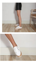 将图片加载到图库查看器，New Popular Womens Shoes Colorful Beautiful Flower Printing Shoes Lace-up Flat Women's Casual Womens Sneakers High-Quality Women's White Sports Casual Couple Shoes Summer Trainers Walking Sneakers
