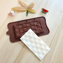 将图片加载到图库查看器，New Silicone Chocolate Mold Triangular Baking Tools Non-Stick Silicone Cake Mould Jelly Candy 3D Molds Kitchen Accessories Break Apart Chocolate Molds Silicone Deep Candy Bar Molds Silicone Shapes
