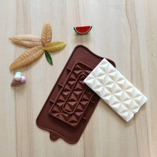 将图片加载到图库查看器，New Silicone Chocolate Mold Triangular Baking Tools Non-Stick Silicone Cake Mould Jelly Candy 3D Molds Kitchen Accessories Break Apart Chocolate Molds Silicone Deep Candy Bar Molds Silicone Shapes
