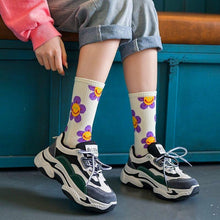 将图片加载到图库查看器，New Style Cartoon Flower Women Socks Kawaii Socks Breathable Spring Autumn Casual Socks Beautiful Girls Socks For Women
