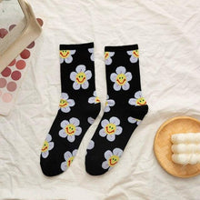 将图片加载到图库查看器，New Style Cartoon Flower Women Socks Kawaii Socks Breathable Spring Autumn Casual Socks Beautiful Girls Socks For Women
