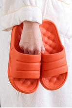 将图片加载到图库查看器，New Thicker EVA Sofa Slides Sole Soft Indoor Slippers Men Women Anti-Slip Sandals Summer Bathroom Platform Shoes Open Toe Soft Slippers Thick Lightweight Non-Slip Shower Bath Cloud Slides Pool Gym House Sandals
