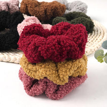 将图片加载到图库查看器，New Women Cute Teddy Velvet Scrunchies Elastic Hair Band Faux Fur Hair Rope Girl's Hair Tie Accessories Ponytail Holder Accessories for Women And Girls
