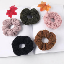 将图片加载到图库查看器，New Women Cute Teddy Velvet Scrunchies Elastic Hair Band Faux Fur Hair Rope Girl's Hair Tie Accessories Ponytail Holder Accessories for Women And Girls
