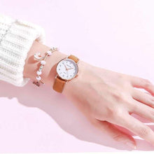 将图片加载到图库查看器，New Women Watch Fashion Casual Leather Belt Watches Simple Small Dial Quartz Dress Wristwatch Quartz Analog Wrist Watches For Women With Second Hand Luminous Hands Women Leather Watch
