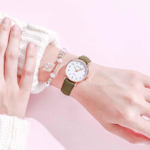 将图片加载到图库查看器，New Women Watch Fashion Casual Leather Belt Watches Simple Small Dial Quartz Dress Wristwatch Quartz Analog Wrist Watches For Women With Second Hand Luminous Hands Women Leather Watch
