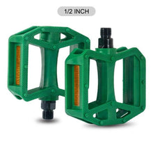 将图片加载到图库查看器，Nylon Bicycle Pedals Ultralight Flat Platform Bike Pedals For Mountain Bike 9/16'' 1/2" Cycling Sealed DU Bearing Pedals Mountain Bike Pedals Pedals Lightweight Nylon Composite Bicycle Flat Pedals Bearing Bike Platform Pedals For Mountain Bikes
