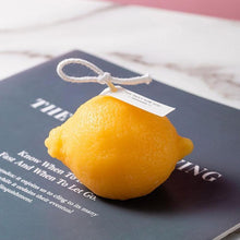 Load image into Gallery viewer, Orange Shaped Scented Candle Fruit Soy Wax Candle Smokeless Oil Aromatherapy Candle Cool Candles Shaped Candles Novelty Candle for Wedding Holiday Birthday Party Decor Aesthetic Candles for Women with Flower Fragrance

