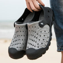 将图片加载到图库查看器，Outdoor Men Sandals Summer Hole Shoes Rubber Clogs Men Garden Shoes Black Beach Sandals Slippers Breathable Lightweight Sandals Unisex Beach Quick Drying Sandals Couple Outdoor Slippers
