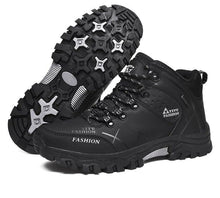 Load image into Gallery viewer, Outdoor Non-slip Snow Mens Boots Walking Climbing Hiking Shoes Mountain Sport Boots Hunting Men Winter Ankle Snow Hiking Boots Warm Water Resistant Non Slip Soft Shoes

