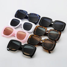 Load image into Gallery viewer, Oversized Leopard Unique &amp; Attractive Designer Sunglasses For Women &amp; Men Luxury Shades In Brown Square Size Sun Glasses Luxury Square Gradient Sun Glasses Shades
