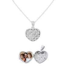 将图片加载到图库查看器，Patterned Heart Locket Pendant Necklace
