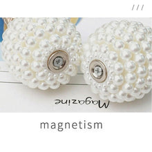 Load image into Gallery viewer, Pearl Magnetic Curtain Clip Tieback Home Decor Buckle Curtain Holder Hanging Ball Rope Straps Holdbacks Room Accessories Strong Magnetic Curtain Tiebacks Pearl Decorative Rope Window Holdbacks For Drapes Home Office

