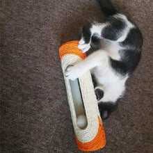 Load image into Gallery viewer, Pet Cat Rolling Sisal Scratching Post Trapped With 3 Ball Training Novely Toy
