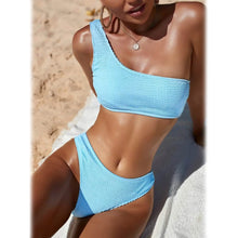 将图片加载到图库查看器，Plain One Shoulder Bikini Swimsuit
