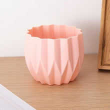 Load image into Gallery viewer, Plastic Vases Anti-ceramic Unbreakable Basket Imitation Rattan Flower Vase For Home Décor Desktop Decoration Living Room Office or Bookshelf
