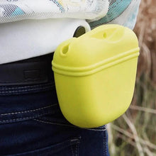 Load image into Gallery viewer, Portable Dog Training Treat Pouch Substantial Clip Cool Outdoor Feed Storage Pouch Waist Bags For Pets
