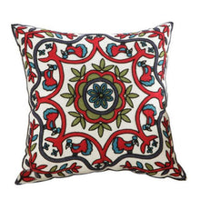 将图片加载到图库查看器，100% Cotton Embroidery Flower Pattern Pillow Cover Home Decoration Sofa Cushion Cover Housewarming Gift Pillow Case Decorative Embroidered Pillow Cover Handmade Cotton Cover For Throw Pillows Beautiful Modern Floral Patterns 45x45cm
