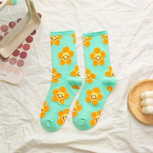 将图片加载到图库查看器，New Style Cartoon Flower Women Socks Kawaii Socks Breathable Spring Autumn Casual Socks Beautiful Girls Socks For Women
