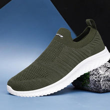 Load image into Gallery viewer, New Men Sneakers Light Fashion Casual Shoes Slip-On Comfortable Women Pink Couple Shoes Outdoor Walking Footwear Non-Slip Running Climbing Shoes Sneakers
