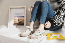 将图片加载到图库查看器，Womens New Spring Fashion Canvas Casual Flats Striped Vulcanize Fashion Style Sneakers Low-Cut Trainers Canvas Flat Sneakers Casual Slip On Canvas Comfortable Design

