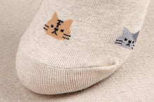 Load image into Gallery viewer, Autumn New Sock Animal Cartoon Cat Lovely Socks Combed Out Of Cotton Fashion Cute Short Socks Cat Print Stylish Color Cute Casual Socks For Men And Women
