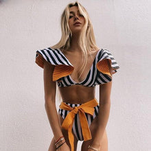 将图片加载到图库查看器，Two-Pieces Women Floral Push-Up Padded Bra Ruffles Bikini Set Swimsuit Swimwear Bathing Suit Beachwear Floral Printed Swimsuit Knotted String Triangle Bikini Tie Side High Cut Cheeky Bikini Set
