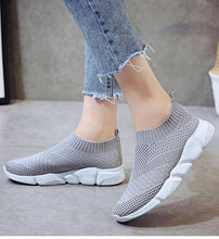 将图片加载到图库查看器，Women Slip On White Sneakers Vulcanize Shoes Super Light Women Casual Breathable Walking Shoes Lightweight Running Shoes Mesh Workout Casual Espadrilles Sports Sneakers
