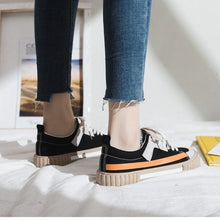 将图片加载到图库查看器，Womens New Spring Fashion Canvas Casual Flats Striped Vulcanize Fashion Style Sneakers Low-Cut Trainers Canvas Flat Sneakers Casual Slip On Canvas Comfortable Design
