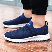 Load image into Gallery viewer, New Men Sneakers Light Fashion Casual Shoes Slip-On Comfortable Women Pink Couple Shoes Outdoor Walking Footwear Non-Slip Running Climbing Shoes Sneakers
