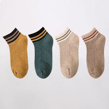 将图片加载到图库查看器，4 Pairs Fashion Socks New Spring Cotton Non-Slip No-Show Boat Socks Novelty Girls Cute Heart Embroidery Casual Funny Ankle Socks Pack For Women
