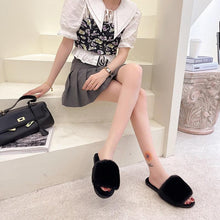 将图片加载到图库查看器，Fluffy Slippers Women Cozy Faux Fur Cross Indoor Floor Slides Flat Soft Furry Shoes Fluffy Furry Fur Slippers Flip Flop Open Toe Cozy House Memory Foam Sandals Slides Soft Flat Comfy Slippers
