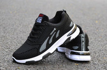 将图片加载到图库查看器，Casual Sneakers Cushioning Outdoor Running Shoes For Men Non-slip Sport Shoes Professional Athletic Training Men Air Trail Mesh Sneakers Walking Cross Training Tennis Sports Sneakers
