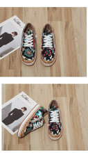 将图片加载到图库查看器，New Popular Womens Shoes Colorful Beautiful Flower Printing Shoes Lace-up Flat Women's Casual Womens Sneakers High-Quality Women's White Sports Casual Couple Shoes Summer Trainers Walking Sneakers
