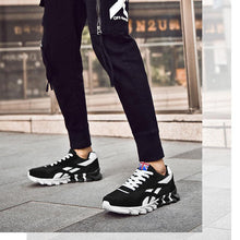Load image into Gallery viewer, Fashion Mens Running Light Breathable Shoes Mens Sneakers Light Weight Running Elegant Soft Sneakers Comfortable Athletic Running Sneakers
