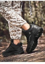 Load image into Gallery viewer, Men's Shoes Sports Outdoor Hiking Shoes Training Men's Boots Waterproof Outdoor Snow Durable Boots Winter Tactical Workout Shoes For Camping Walking
