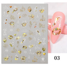 将图片加载到图库查看器，Gold Christmas Snowflake 3D Nail Stickers Sparkly Iridescent Silver Xmas Tree Elk Deer Transfer Sliders Winter Nails Accessories Design Decor Tip Transfer Nail Decals Sticker For Pretty Girl Self-Adhesive Nail Decals Designer Nail Stickers
