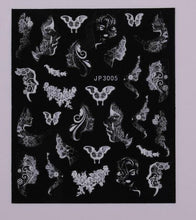 将图片加载到图库查看器，Gold Christmas Snowflake 3D Nail Stickers Sparkly Iridescent Silver Xmas Tree Elk Deer Transfer Sliders Winter Nails Accessories Design Decor Tip Transfer Nail Decals Sticker For Pretty Girl Self-Adhesive Nail Decals Designer Nail Stickers
