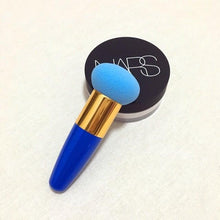 Load image into Gallery viewer, Professional Women Beauty Sponge Mushroom Head Powder Puff With Handle Smooth Shaped Make Up Colorful Sylish Design
