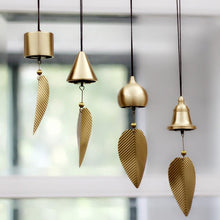 将图片加载到图库查看器，Pure Copper Wind Chimes Ornaments Exquisite Hanging Harmony Bells Garden Rustic Relaxing Tranquil Wind Chimes Japanese Home Balcony Bedroom Wind Chimes Car Pendant Birthday Gift Supplies
