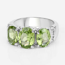 将图片加载到图库查看器，4.14 Carat Genuine Peridot and White Topaz .925 Sterling Silver Ring
