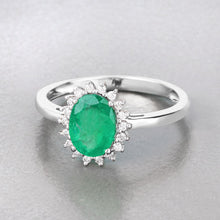 将图片加载到图库查看器，1.34 Carat Genuine Zambian Emerald and White Diamond 10K White Gold Ring
